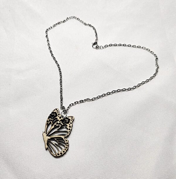Butterfly Neckless