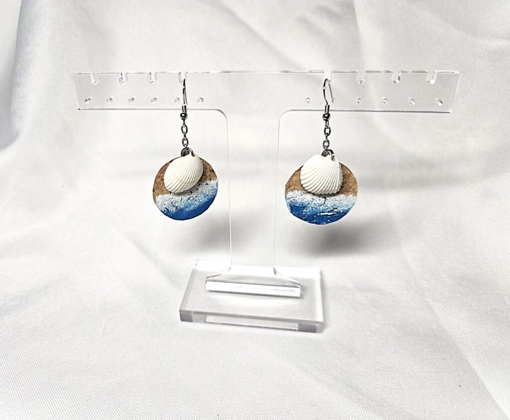 Seashell Winecork Earrings blue ocean